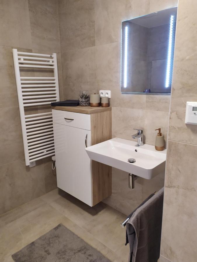 Apartment U Ivanky, Polansky Dvur 1149